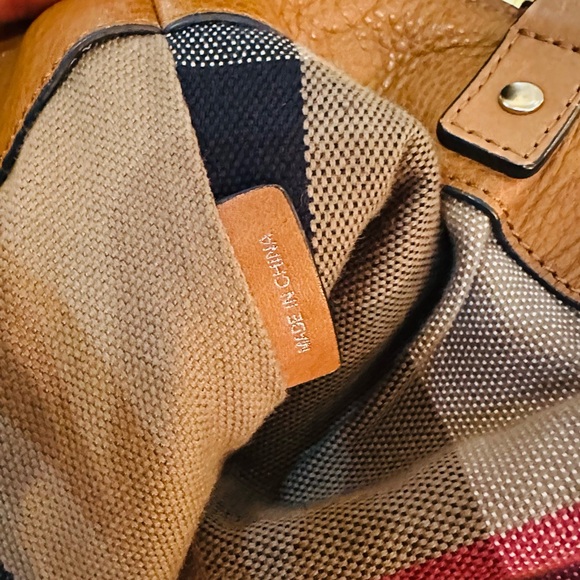 Burberry Brown Leather Tote Bag like new - Picture 4 of 12